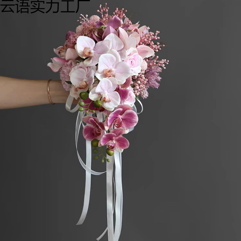 感瀑布花手捧花婚礼新娘影楼摄影道具情侣手持领证花束|undefined