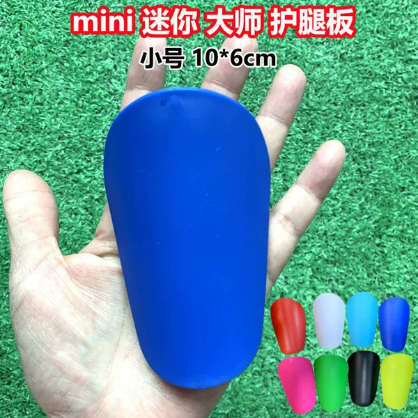 Cross-border extra small leg guard Shinguards football plug mini mini master calf guard children knee pad