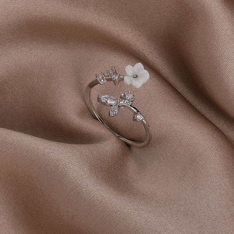 Sweet Geometric Copper Flowers Open Ring 1 Piece