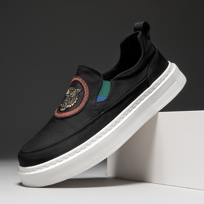 2026 Harley-Sas New Model 7815 British Style Breathable Cloth Shoes Slip-On Low-Top Men's Casual Canvas Shoes