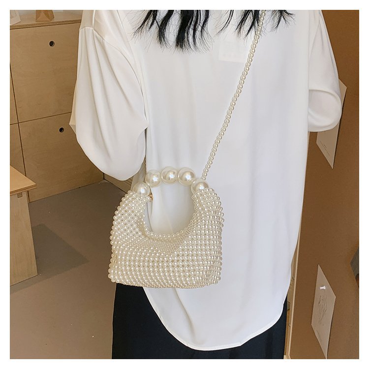 571g Weight Open Closure Type Single Shoulder Strap Strap Type Crossbody Bag Bags Type Holiday, Party Occasion Plastic Material Solid Color Pattern All Seasons Season Women's Gender Elegant, Classic Style Style Square Shape Small Size Women's Small Plastic Solid Color Elegant Classic Style Square Open Crossbody Bag 26