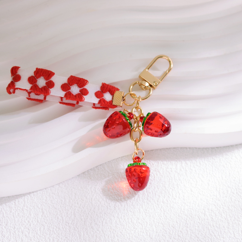 15g Weight Bag Pendant, Keychain Classification 1 Piece Quantity Daily Occasion Acrylic Material Apple, Strawberry Pattern Cute, Sweet Style 1 Piece Cute Sweet Apple Strawberry Acrylic Bag Pendant Keychain 4