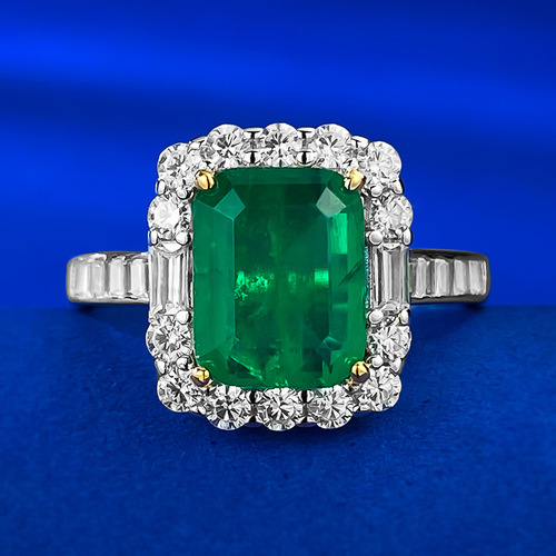 Mujing Jewelry New S925 Silver Simulated Emerald 2 Carat Cluster Inlaid Diamond Ring for Women 7*9 European and American Cross-Border