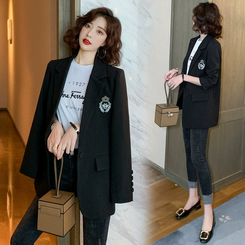 2023 Весна Новый женский пухленький костюм больших размеров для девочек тонкий пиджак в академическом стиле маленький костюм 229