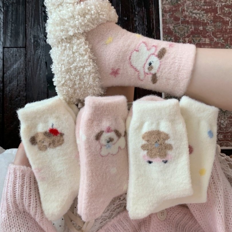 Thick Pink Puppy Socks for Winter, Autumn and Winter Australian Velvet Warm Sleep Socks, Cartoon Cute Home Socks, Confinement Socks
