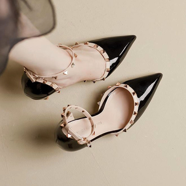High heels with studs stiletto heels