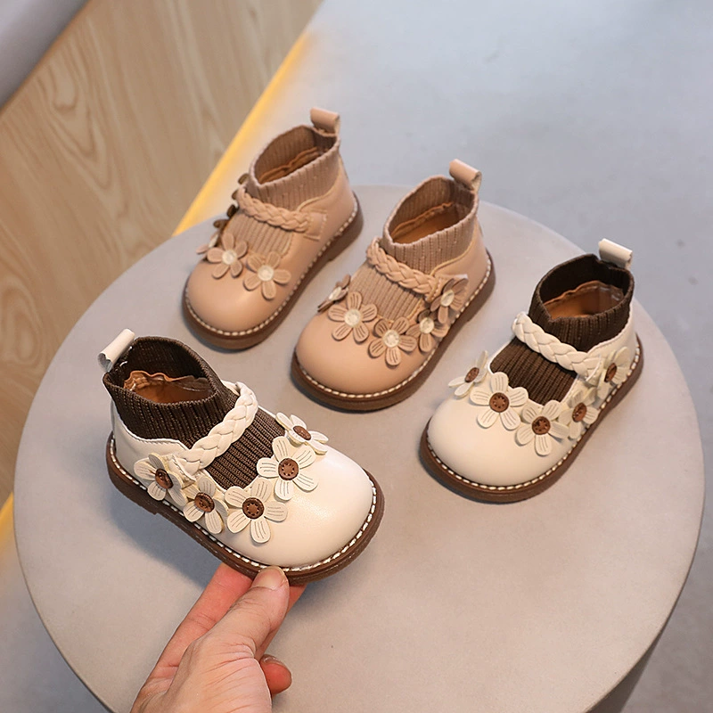 Обработанная обувь для маленьких девочек, осенняя новая детская обувь на мягкой подошве для малышей, детские короткие сапоги, обувь принцессы, кожаная обувь для девочек