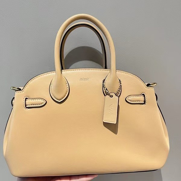 Kou C's 2025 新しい EMPIRE CARRYALL ポータブルボウリングバッグレトロ通勤ショルダークロスボディバッグ女性用