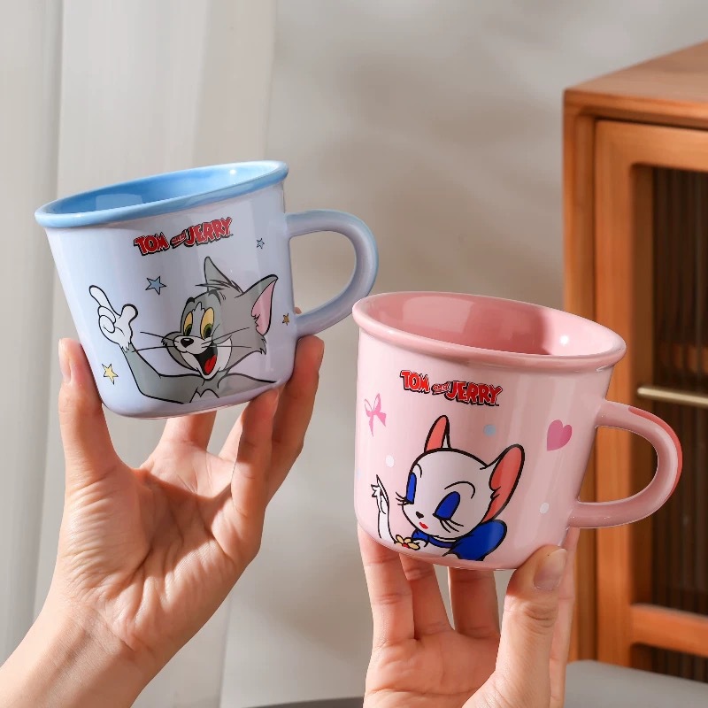 Gatos y ratones de dibujos animados de cerámica copas caseras de alto valor facial lindas tazas de agua de desayuno tazas de leche regalo