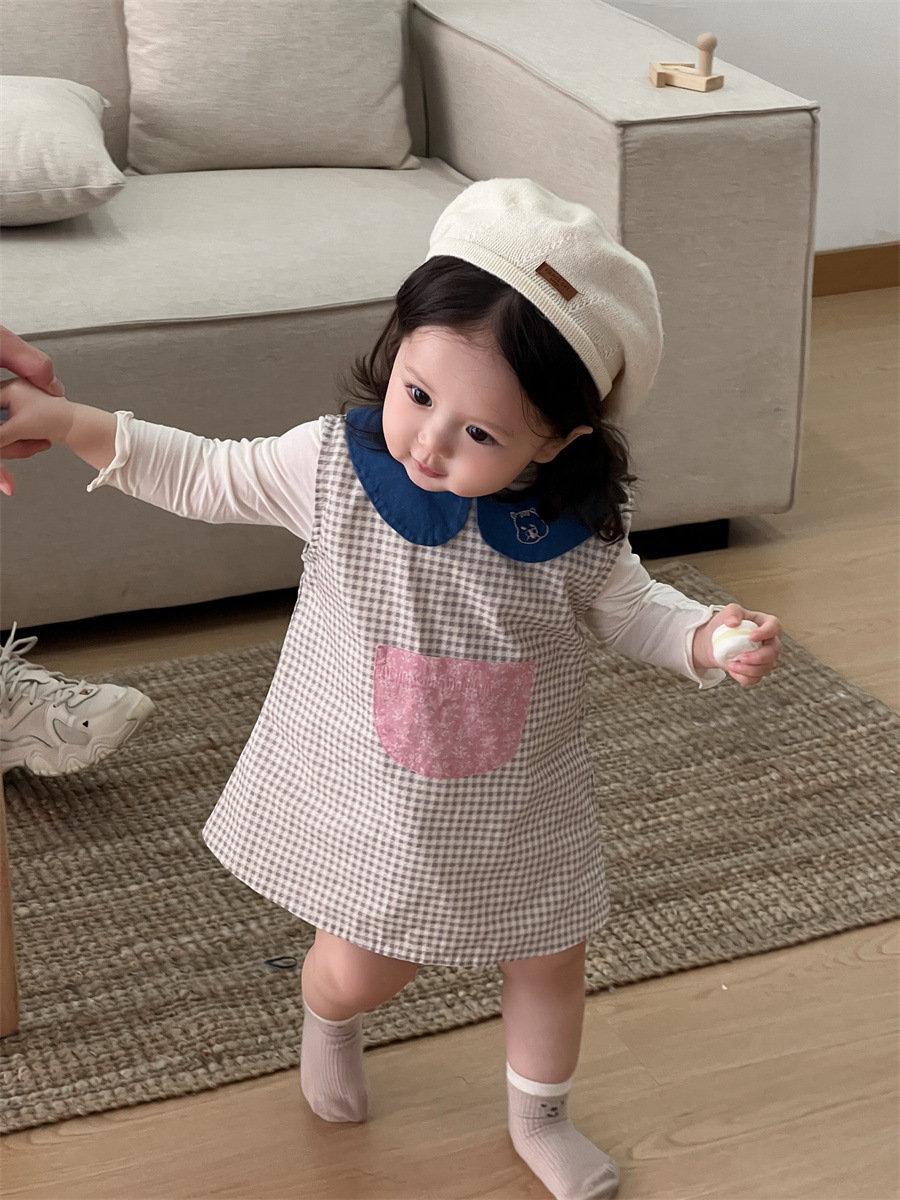 2026 ropa de primavera infantil nueva ropa de bebé femenina ropa infantil coreana vestido a cuadros set cardigan de punto image 9
