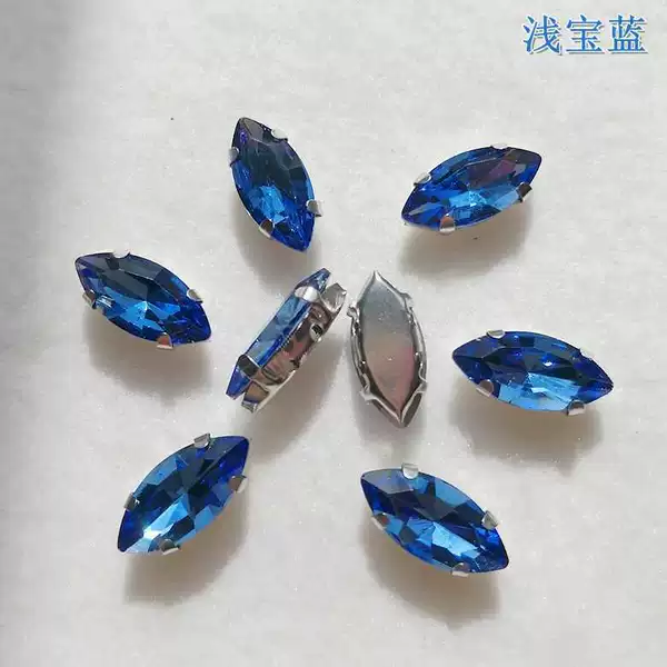 ⇠⇠⇠7*15mm glass claw diamond light sapphire blue 10 pieces↦↦↦