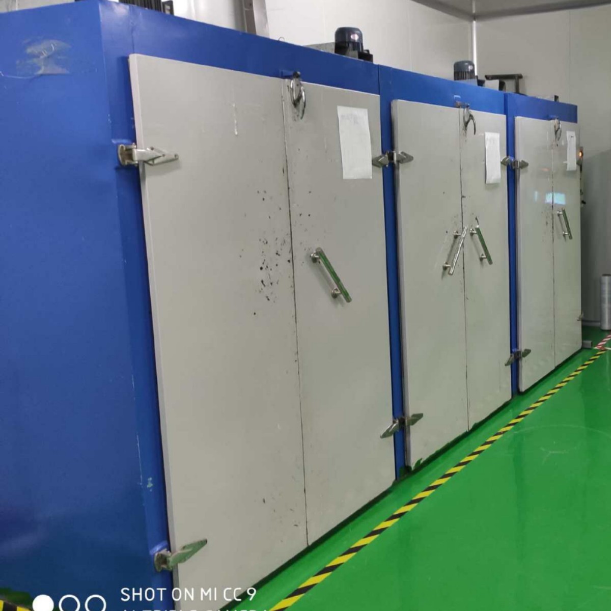 恒温老化房高低温试验箱湿热交变老化房大型模拟环境实验舱