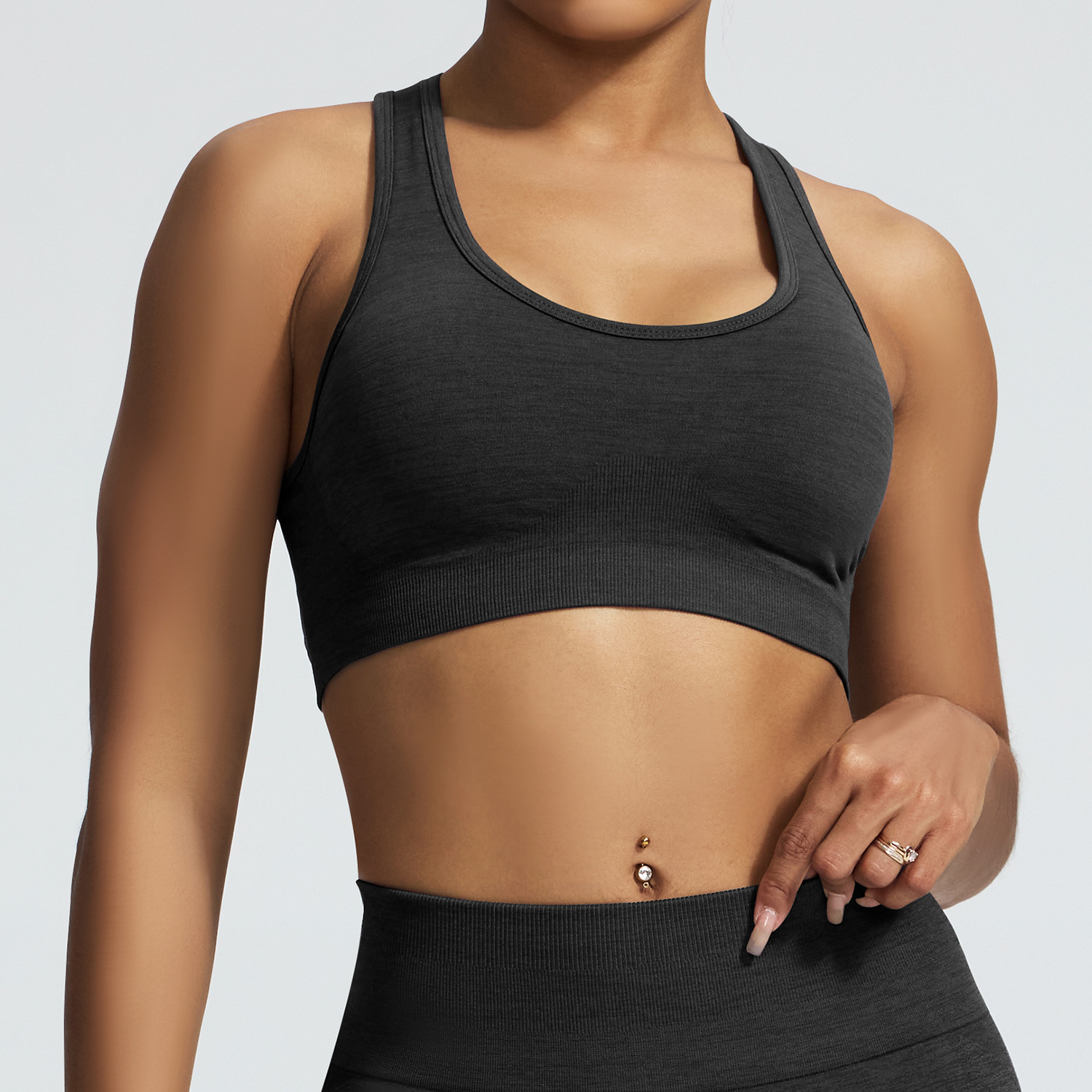 Nuevo sujetador deportivo de tacto suave de Amazon con un hermoso diseño en la espalda, adecuado para ropa exterior, a prueba de golpes, para correr y hacer ejercicio, sujetador de yoga.