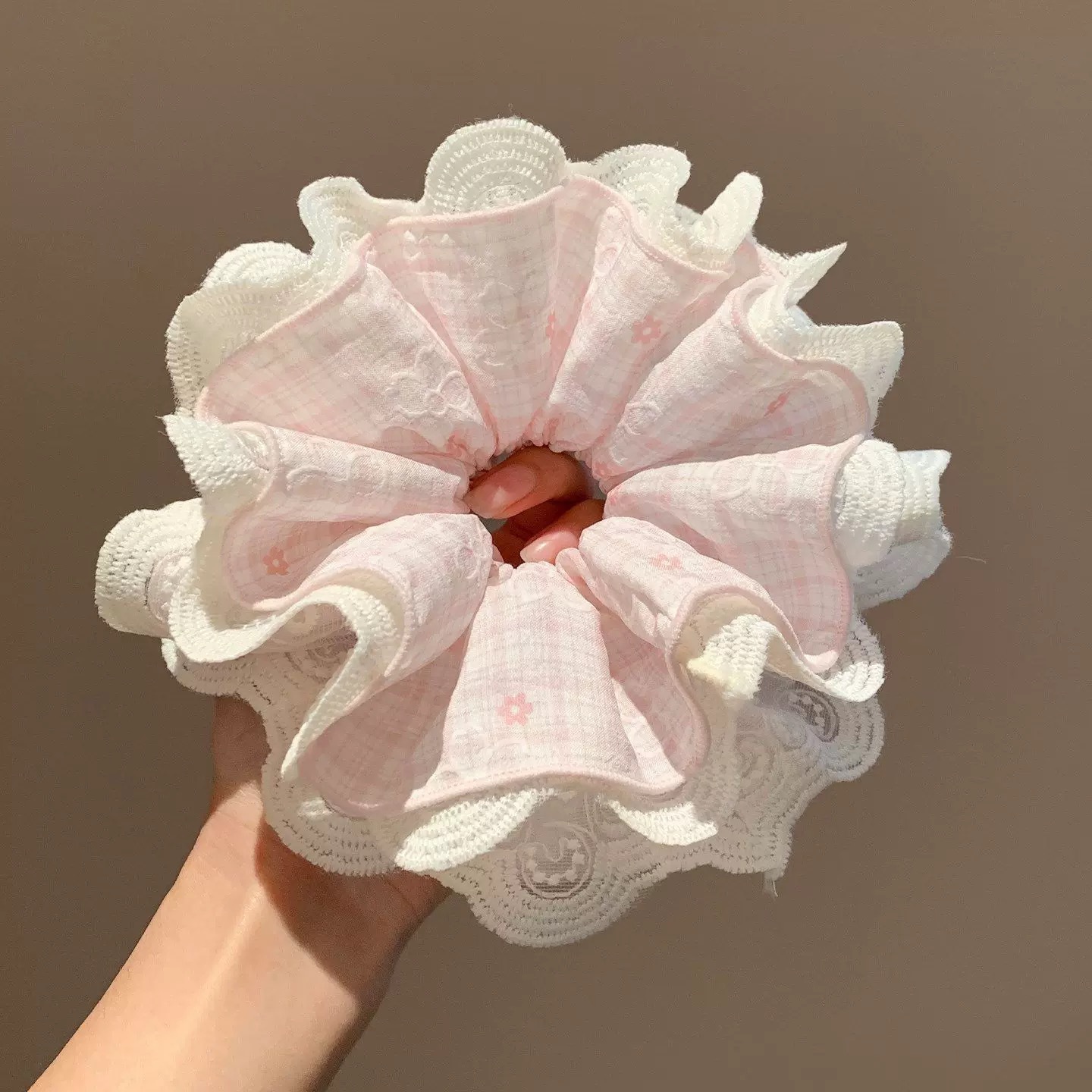 16# pink and white plaid fabric lace hair tie
