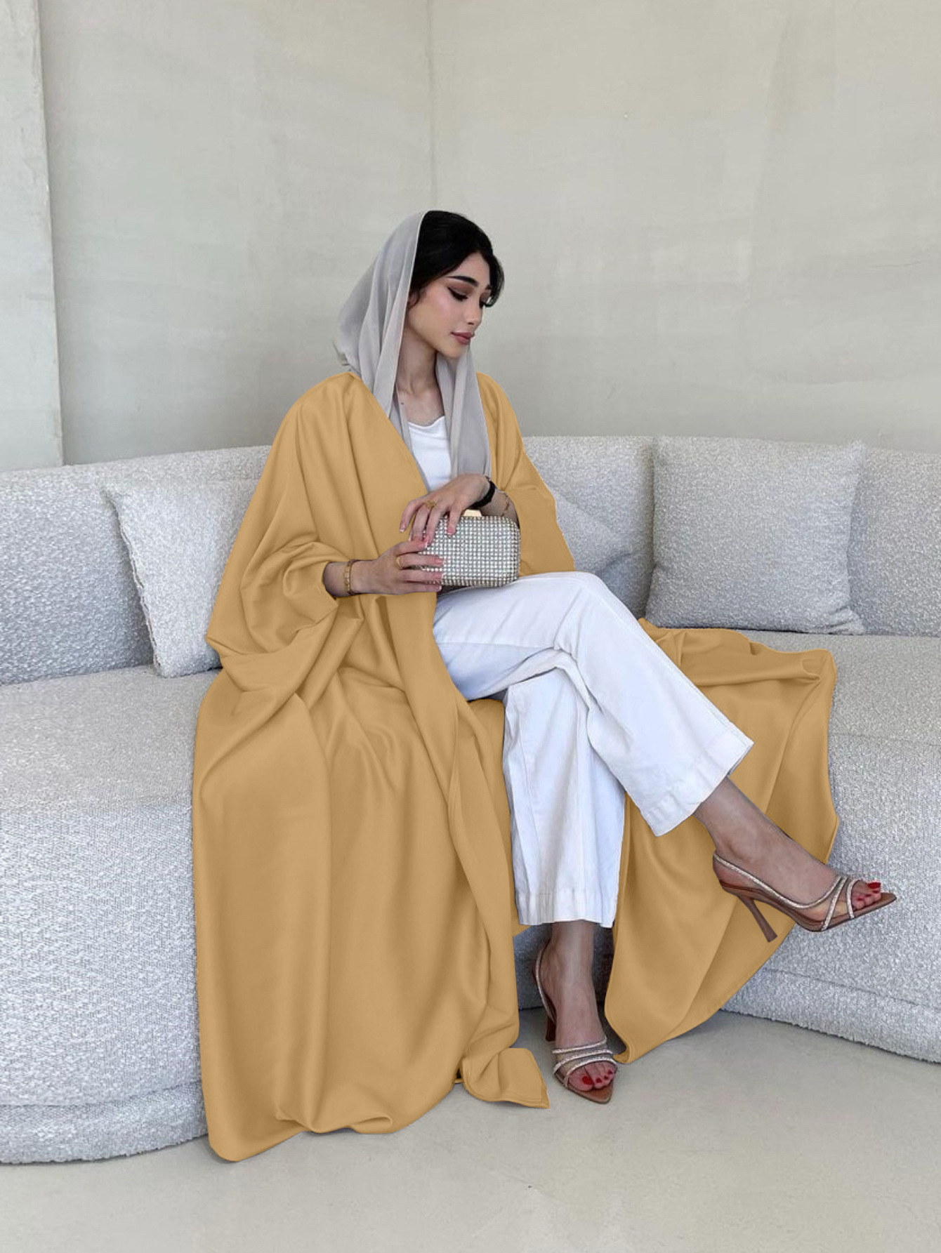 2026 Spring/Summer New Middle Eastern Style Robe Coat, Fashionable Elegant, Soft And Lightly Draped Batwing Sleeve_ecoleips.com