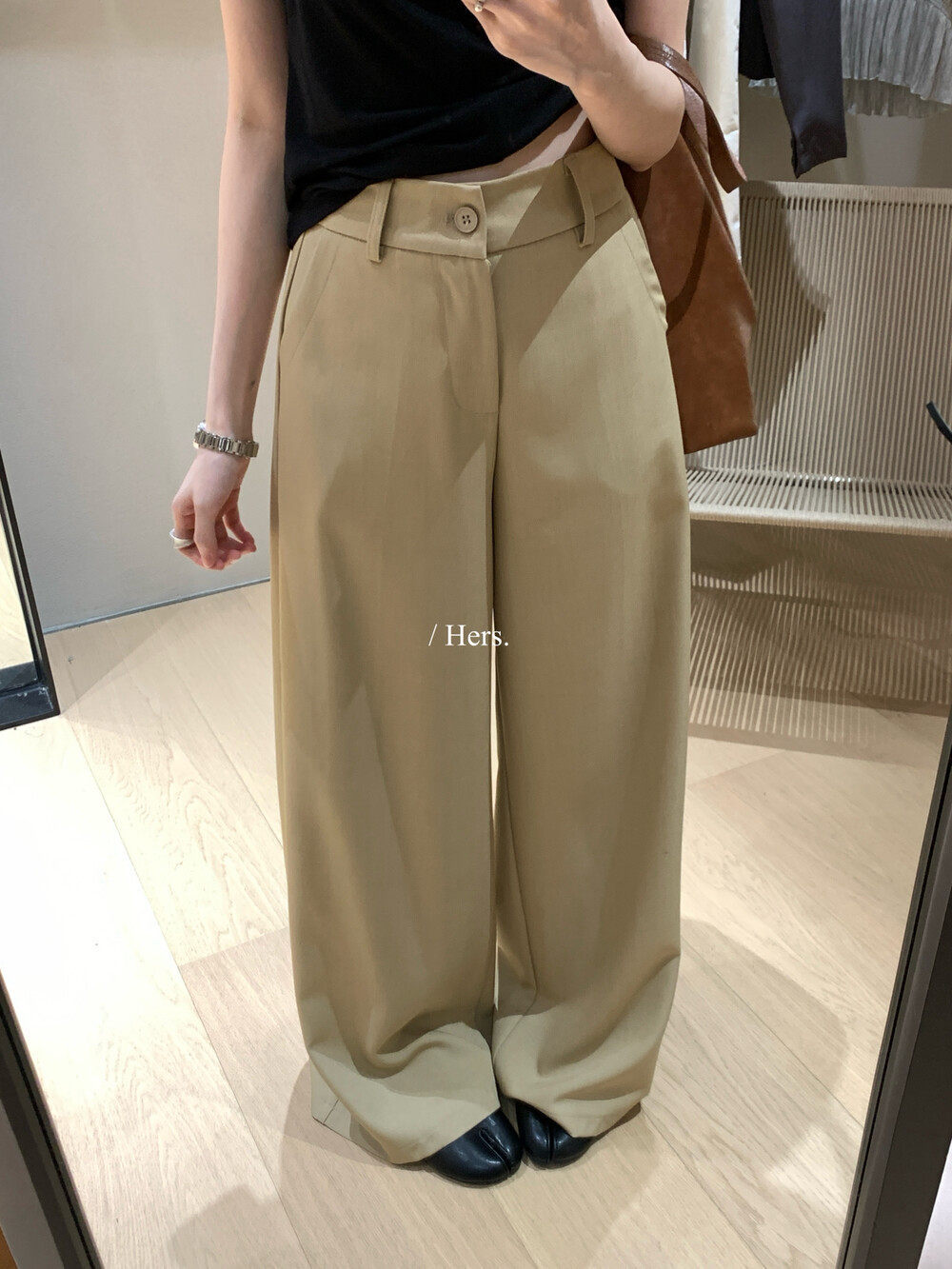 Quần culottes nữ ống rộng dáng suông vải rũ mềm mại — màu đen, màu kaki chi tiết 27