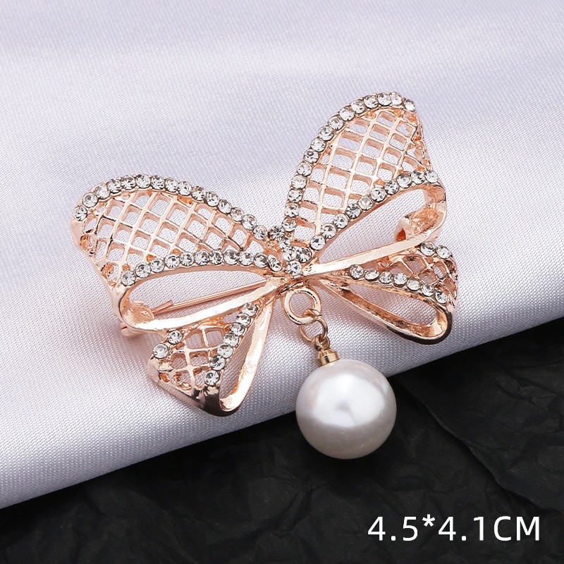 High-End Elegant Butterfly Brooch for Women's Clothing, Fixed Pin, Anti-Exposure Buckle, Pearl Corsage, Versatile Accessories