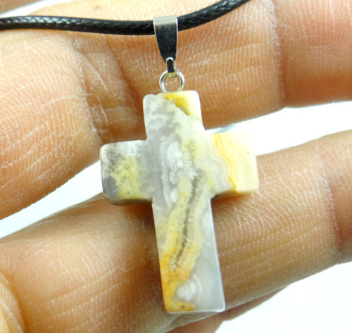 Comercio exterior caliente Piedra Natural Rosa cristal ágata piedra Cruz colgante collar accesorios DIY joyería que hace