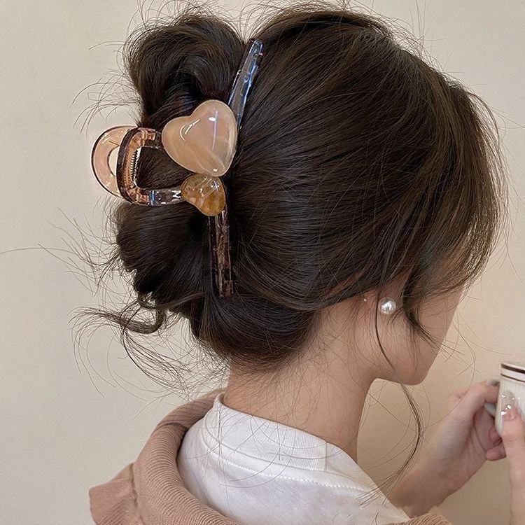 女性用のキュートでかわいいクマのヘアクリップ、2025年の新しいハイエンドのサメのヘアクリップ、後頭部のヘアクリップ、ヘアクリップ|undefined