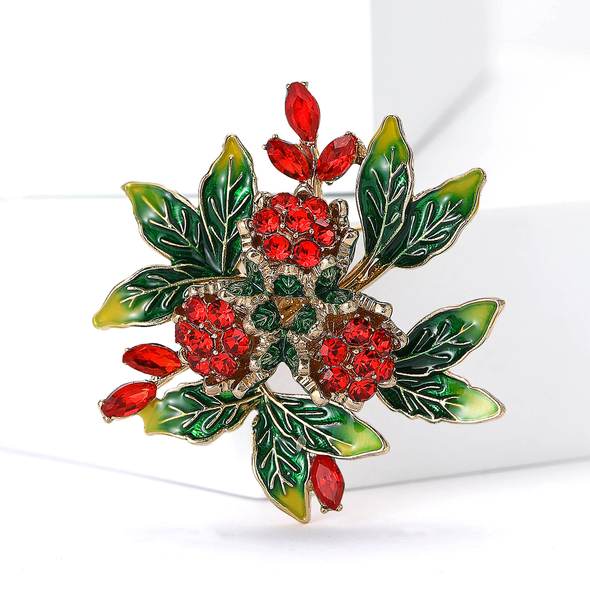 Leaf, Flower Pattern Vintage Style Pin Leaf Flower Alloy Rhinestones Women's Brooches