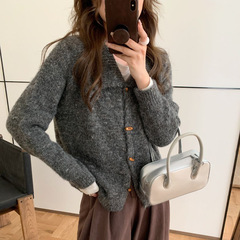 高级感韩版慵懒风软糯毛衣外套女秋冬新款宽松气质针织开衫上衣