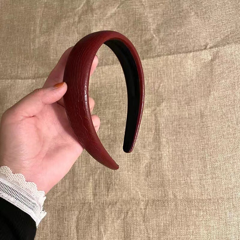 秋冬の高級感クリスマスの赤い髪のカチューシャの女性の広い辺の圧力の髪の滑り止めのカチューシャのネットの赤い復古のカチューシャの髪の束の飾り|undefined