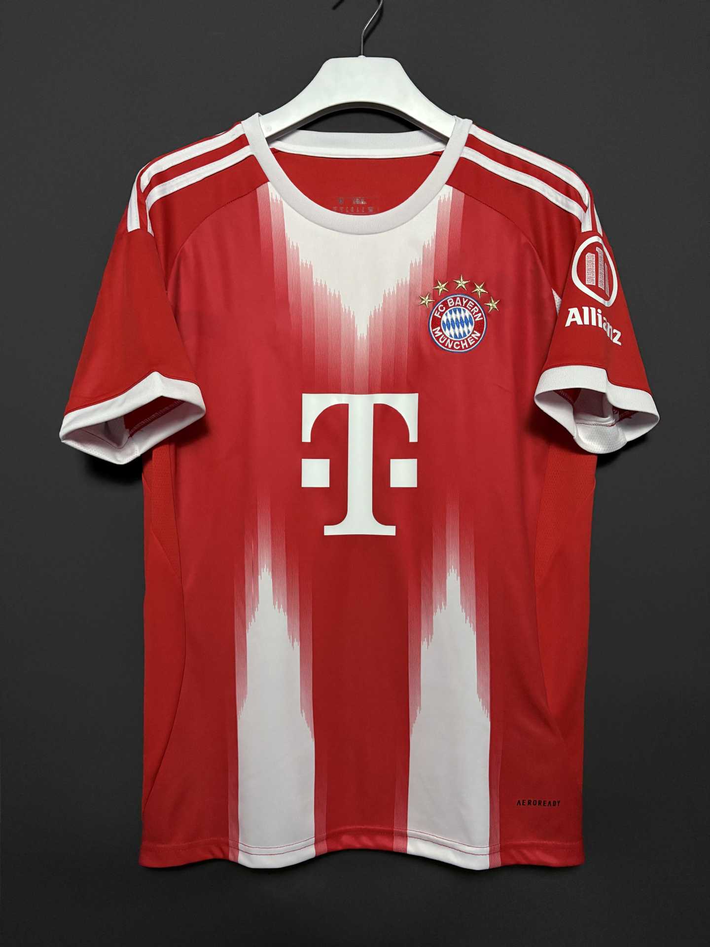 25 nuevas camisetas de fútbol Barcelona Arsenal Brasil Real Madrid Napoli Juve París Jersey al por mayor