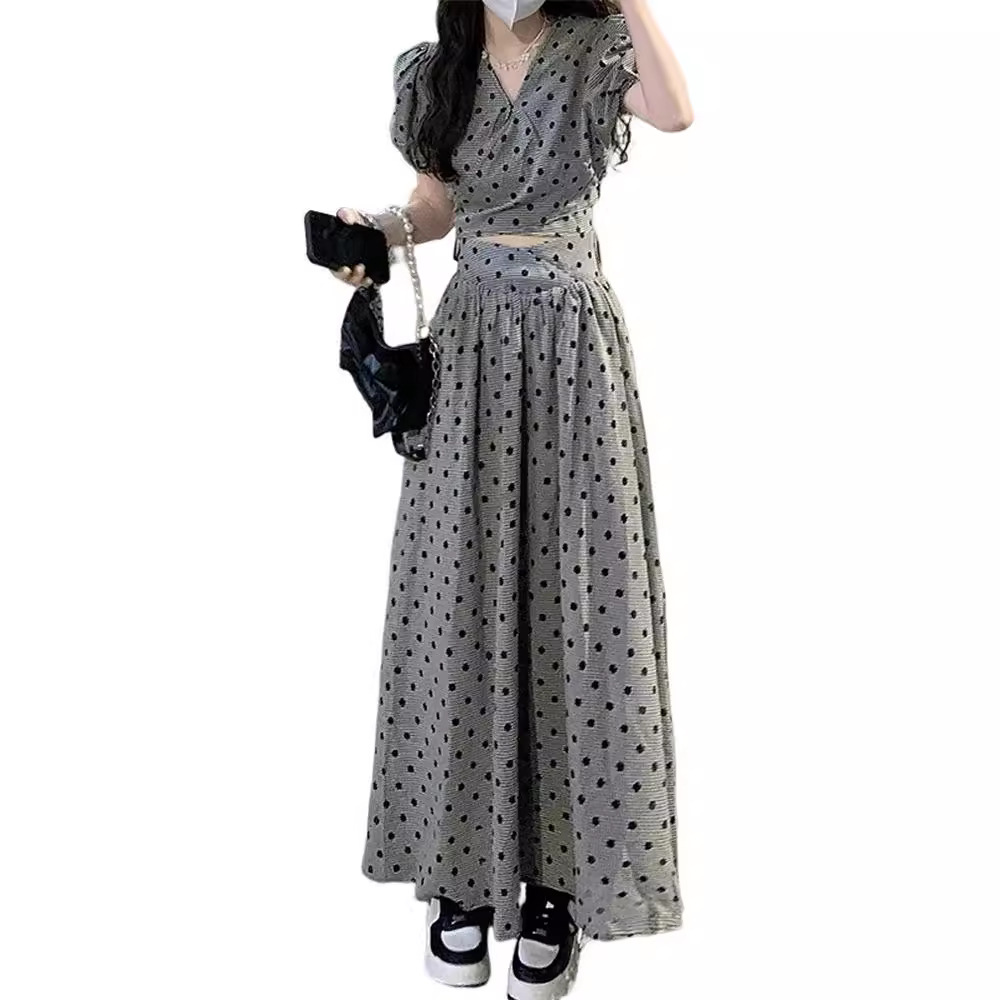 法式波点连衣裙子2024新款夏季女装高级感设计气质小个子收腰长裙