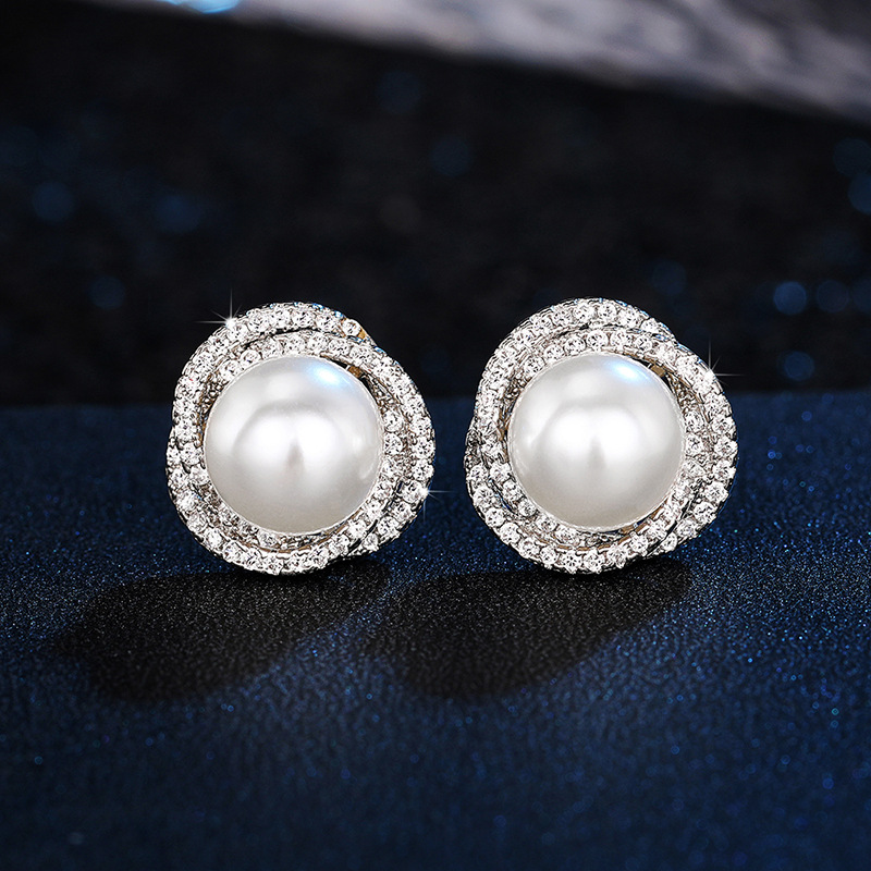 6g Weight Copper Ear Needle Material Zircon Inlay Material Ear Studs Classification 1 Pair Quantity Holiday, Daily Occasion Imitation Pearl, Copper Material Geometric Pattern Women's Gender Inlay Design Elegant Style 1 Pair Elegant Geometric Inlay Imitation Pearl Copper Zircon Ear Studs 9