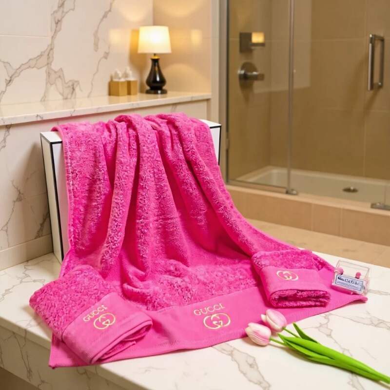 Platinum Satin Bath Towel Three-Piece Set, Pure Cotton Face Towel, Thickened Towel, Hotel Model Room Sauna Towel, Foreign Trade Trendy Brand Beach Towel