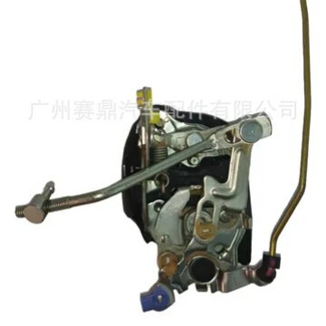 69320-60070 Is Suitable for Toyota Land Cruiser Landcruiser Left Front Door Lock Assembly