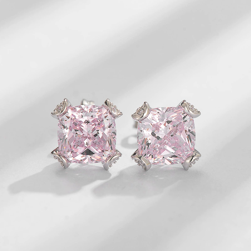 Серьги-гвоздики из серебра 925 с жёлтым и розовым фианитом 8×8