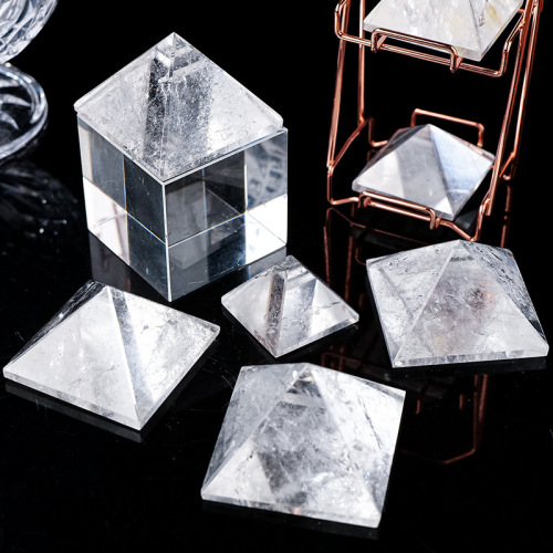 Natural white crystal pyramid ornaments crystal four-sided Egyptian tower home living room Feng Shui tower seven-star array ornaments