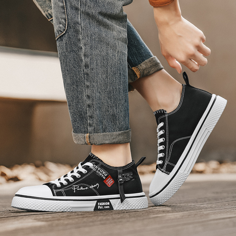 En nombre de los zapatos para estudiantes de verano nuevo estilo cómodo, transpirable, tacón plano, boca baja, color a juego, casual, estilo coreano, zapatos perezosos con cordones de todo fósforo