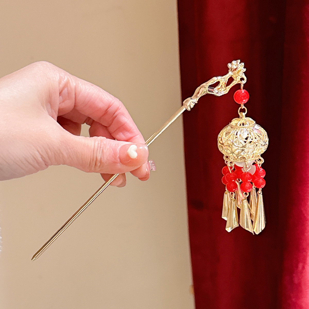 Estilo antiguo hanfu linterna borla horquilla luminosa Palacio mapache pequeña princesa tocado Palacio Lámpara paso sacudida horquilla accesorios para el cabello para mujeres