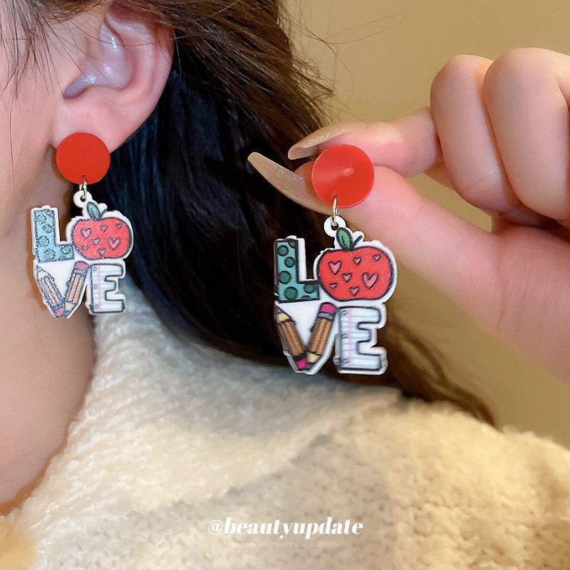 Pendientes de suministro de mercado nocturno de agujas de plata Pendientes de moda coreana en vivo Pendientes de estilo caliente Pendientes de lujo ligero Mujeres de alta gama