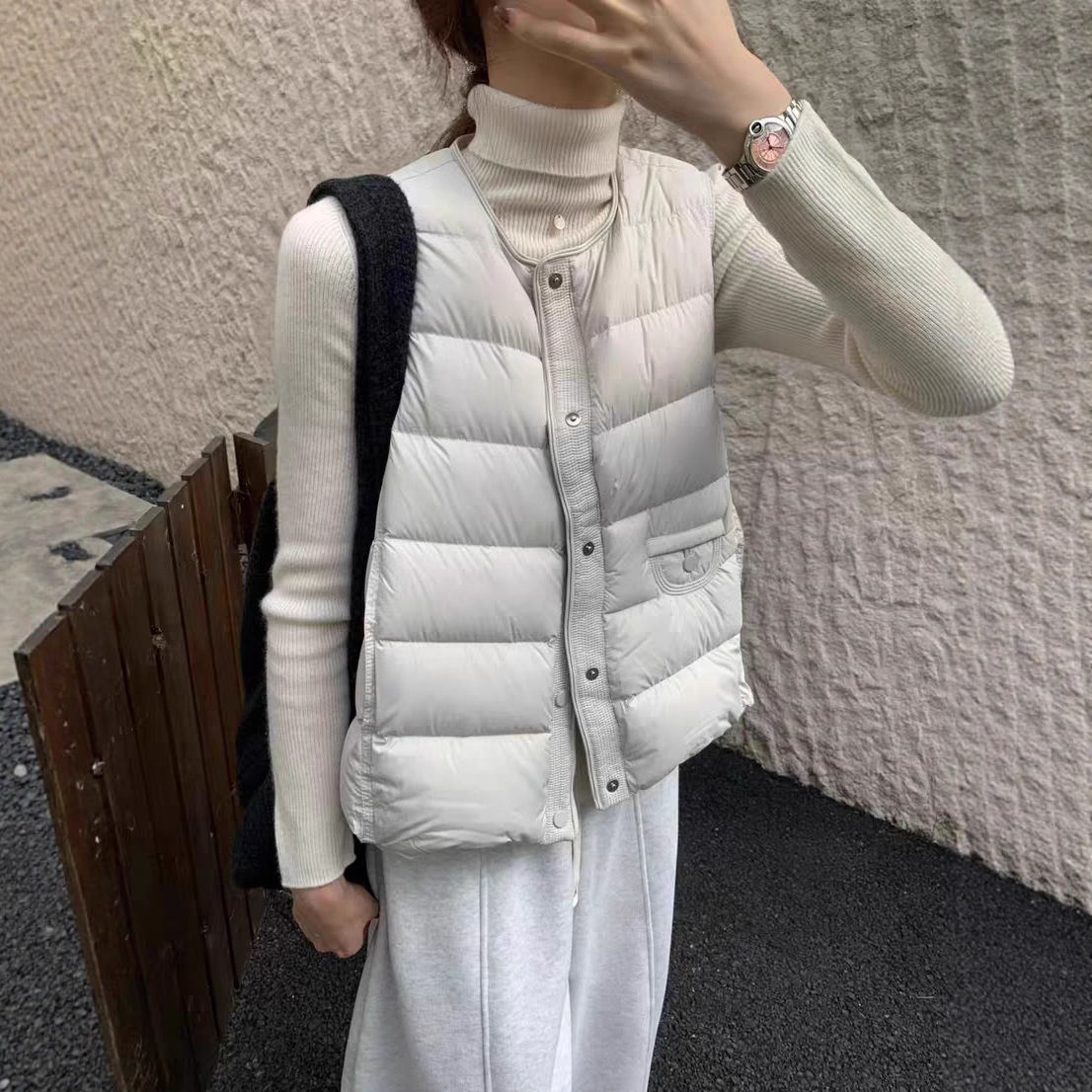 达标绒7818简约暗扣羽绒马甲长58-仅供货经销商不退换