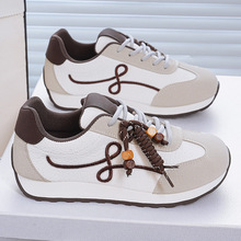 软皮丑萌增高德训鞋女2025秋季厚底百搭时尚串珠系带休闲运动鞋女