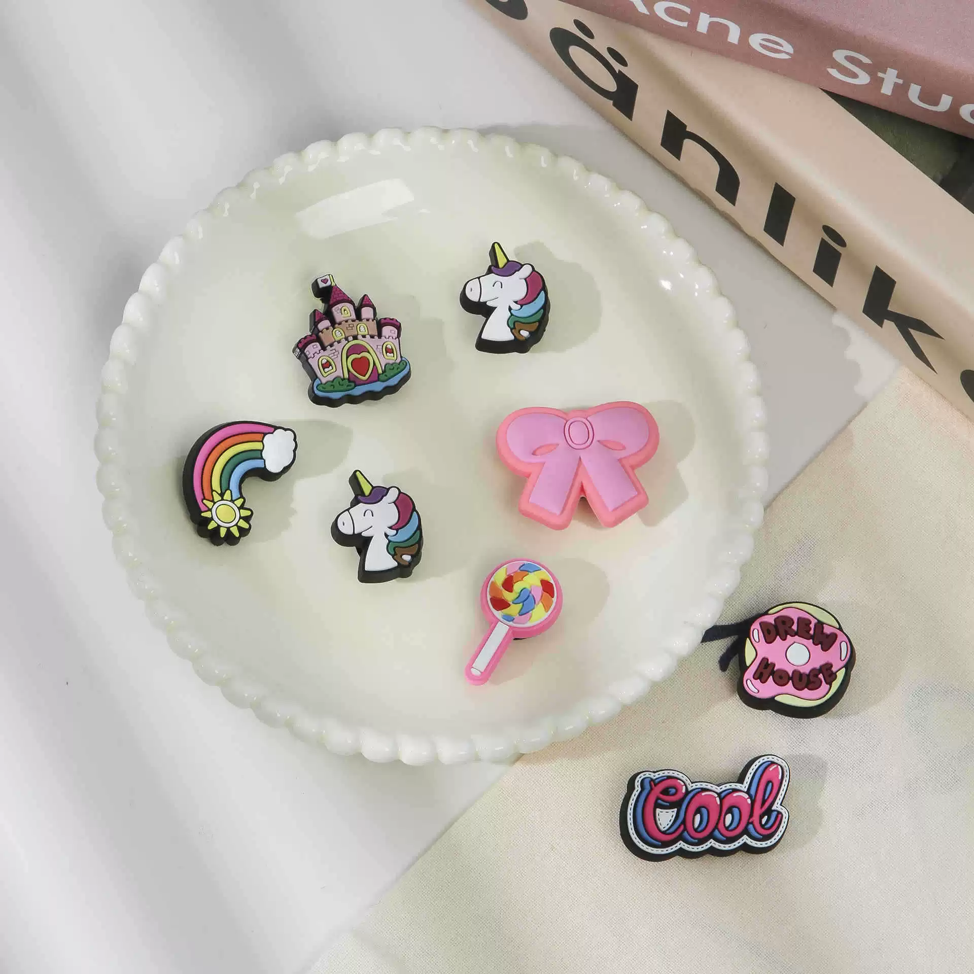 Украшения, аксессуары, мультяшные ювелирные изделия, забавная обувь из мягкой резины, ручная работа, опт, новая коллекция