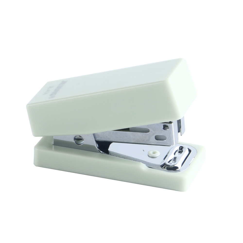 Mini grapadora portátil conjunto de bolsillo pequeño estudiante papel de prueba encuadernador simple grapadora papelería al por mayor
