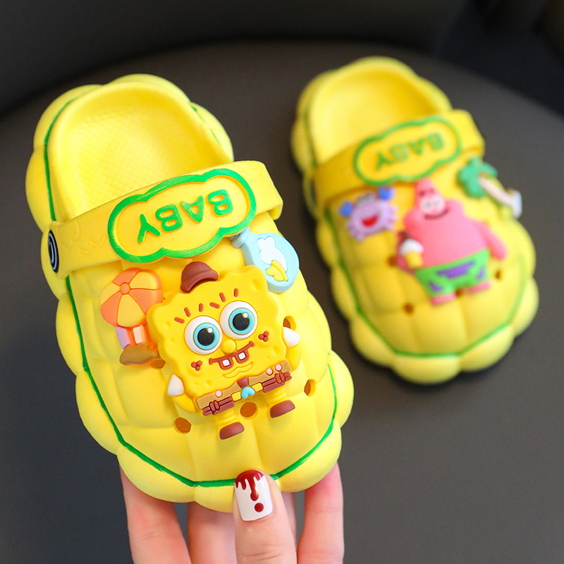 Children's Sandals and Slippers Baotou Hole Shoes Cartoon Soft Sole Non-slip Home Bath Bathroom Parent-child Large and Small Shoes