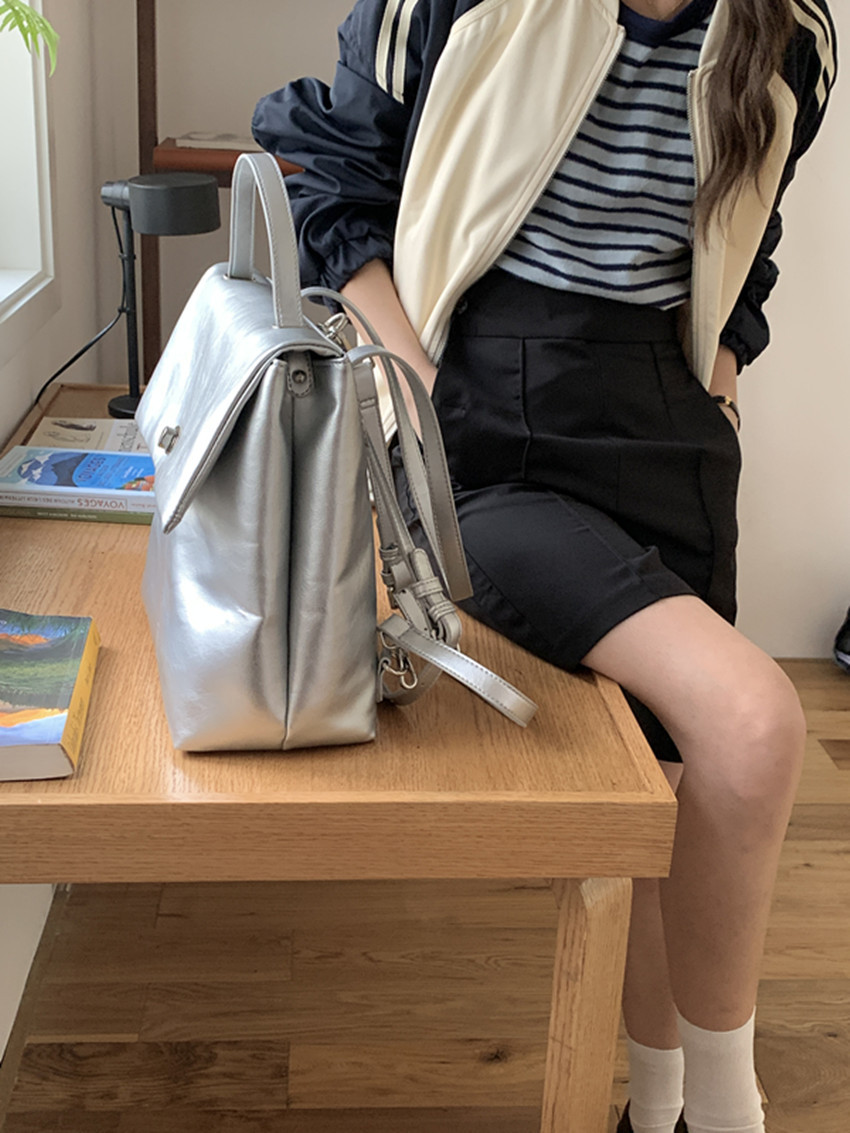 Women's Silver Backpack For College Students Autumn Winter Style_voghion.com