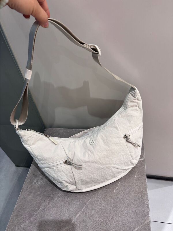 2025新款Large Slouchy 6L牛角包单肩斜挎包大容量饺子包月牙包女|undefined