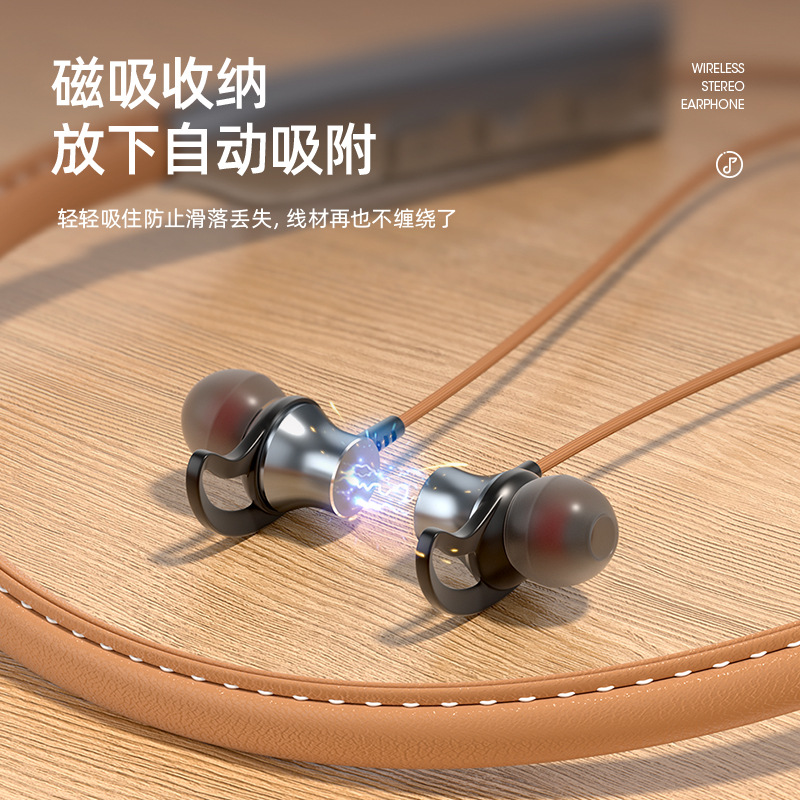 De alto aspecto Halter de cuero en la oreja de metal inalámbrico auricular Bluetooth super rápido flash de carga larga resistencia juego comer pollo