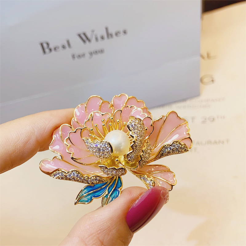 Classical Enamel Peony Flower Brooch Natural Freshwater Pearl Exquisite High-grade Chinese Style Cheongsam Hanfu Accessories Pin