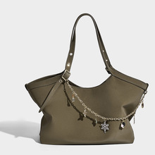 �ﶬ��������ɫ�����������e���ٴ�r��ͨ�چμ�Ҹ�°�㼑����ذ�