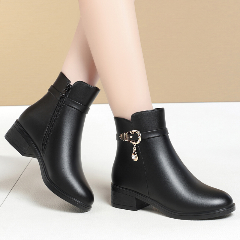Keep warm comfortable casual boots with zipper