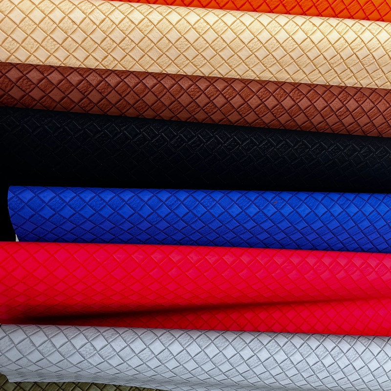 新款编织纹PU皮革压纹套色双色鞋材箱包工艺品帽子装饰现货批发