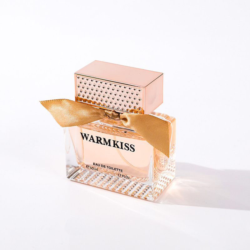 WARMKISS Fashion Lady perfume duradero fragancia ligera chatarra en línea popularidad fresca natural al por mayor transfronterizo
