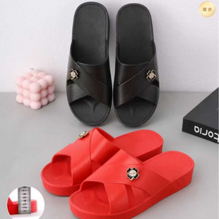 �r����ЬŮʿ���÷�������⴩�ļ��ڼtɫ����DŮ���ϵؔ����l